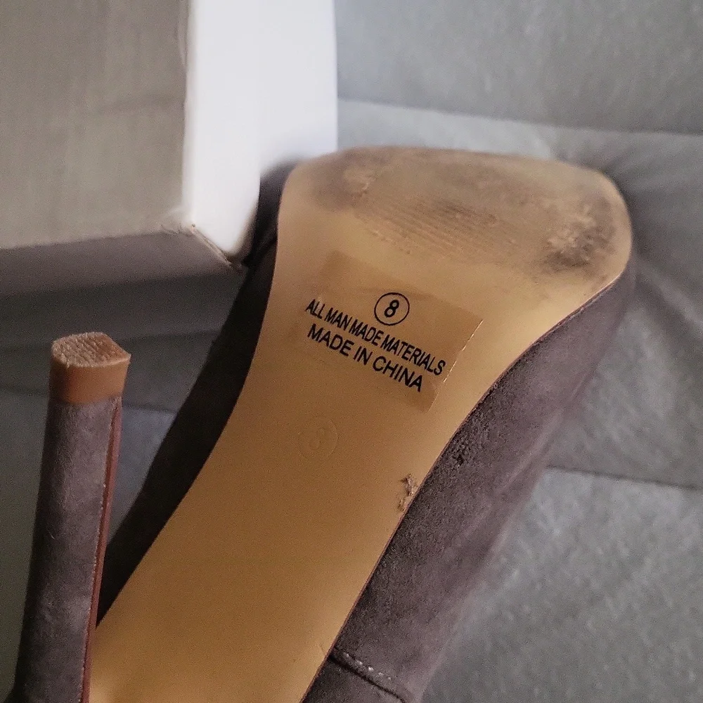 Heel  booties - Picture 3 of 7